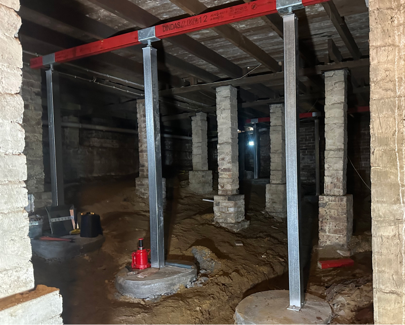 Underpinning Leura